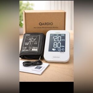 Qardio Blood Pressure Monitor / Used excellent condition